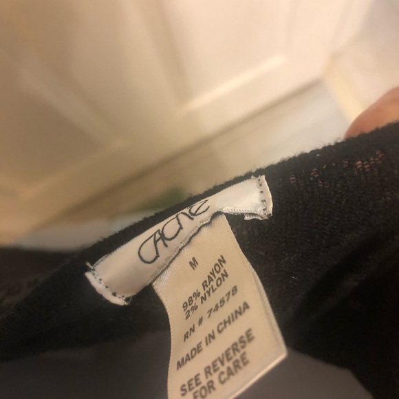 Cache Cold Shoulder Top - Picture 6 of 7